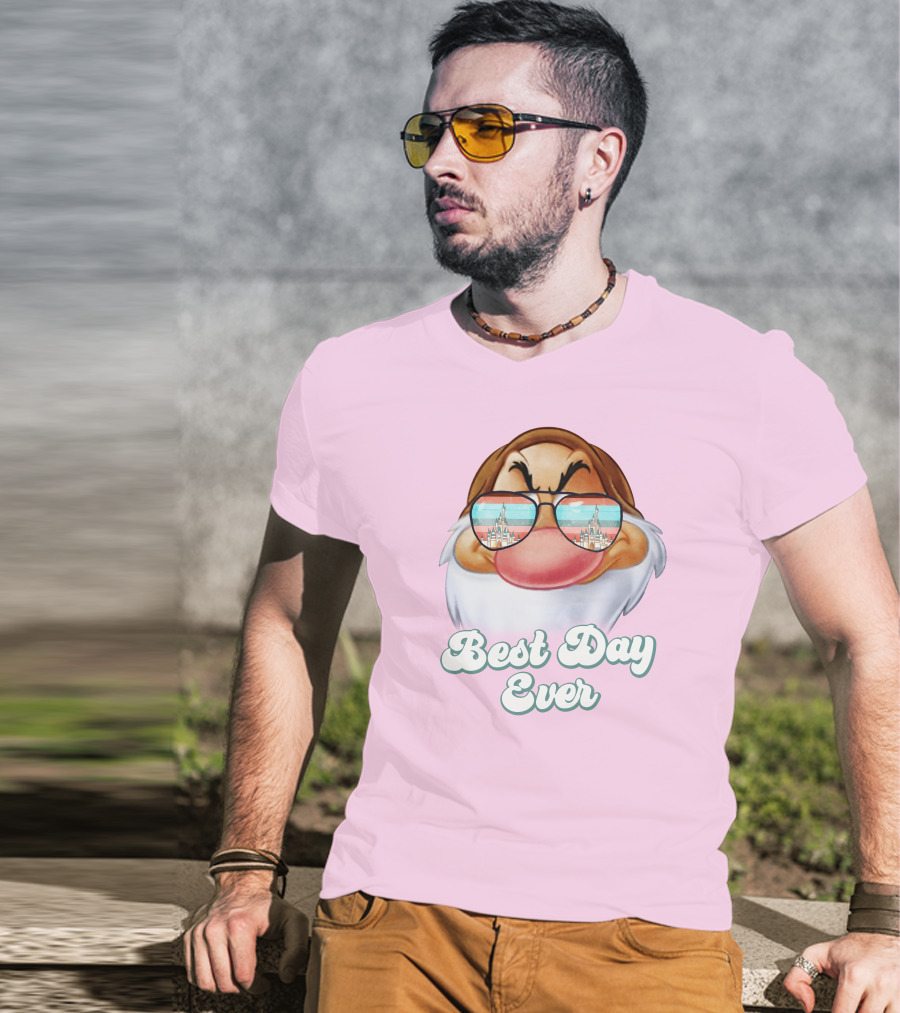 Best Day Ever Grumpy Dwarf Sunglasses Castle Scene T-Shirt