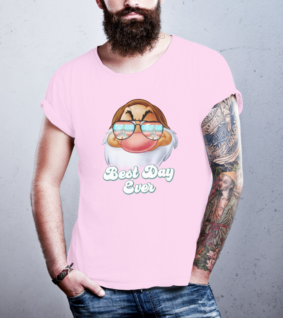 Best Day Ever Grumpy Dwarf Sunglasses Castle Scene T-Shirt