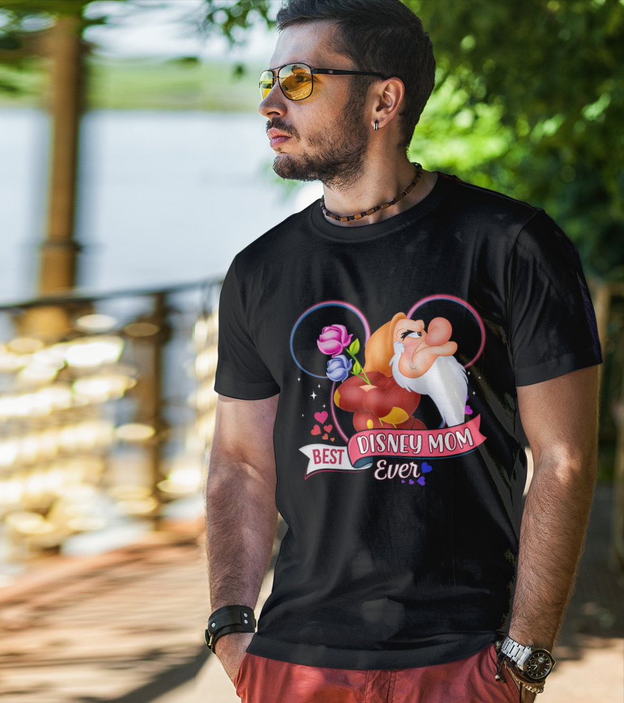Best Disney Mom Ever Grumpy Roses Hearts Mickey Ears T-Shirt
