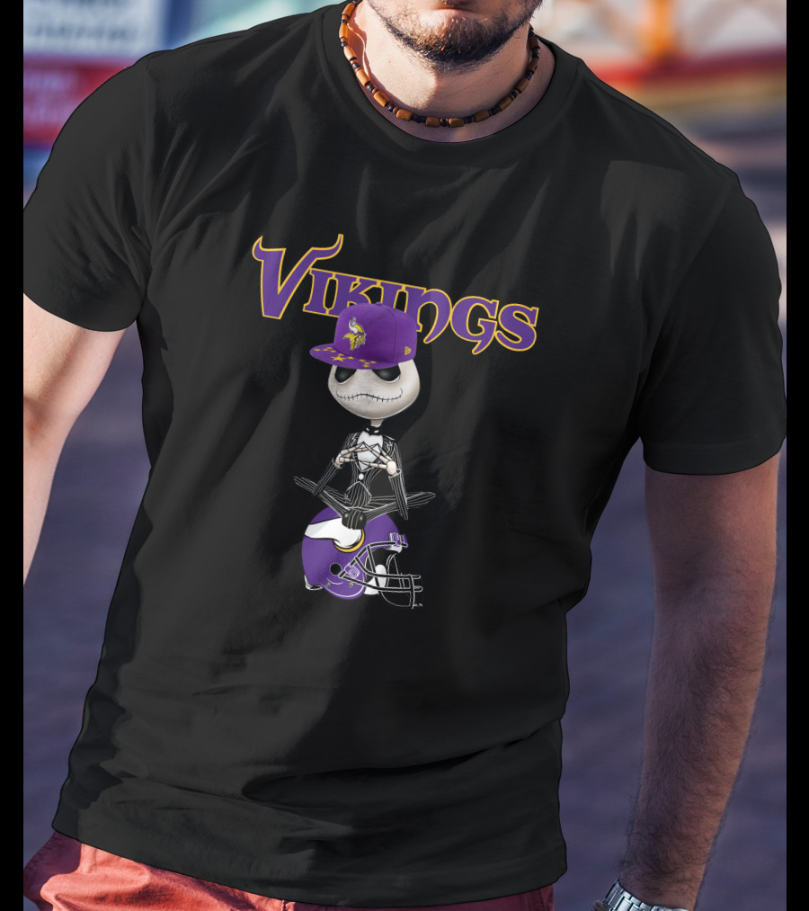 Minnesota Vikings Jack Skellington With Helmet And Hat T-Shirt