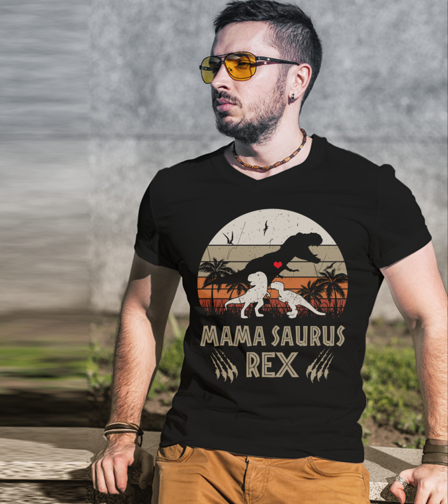 Mamasaurus Rex Cool Mom Dinosaur Scene With Heart And Claw Marks T-Shirt