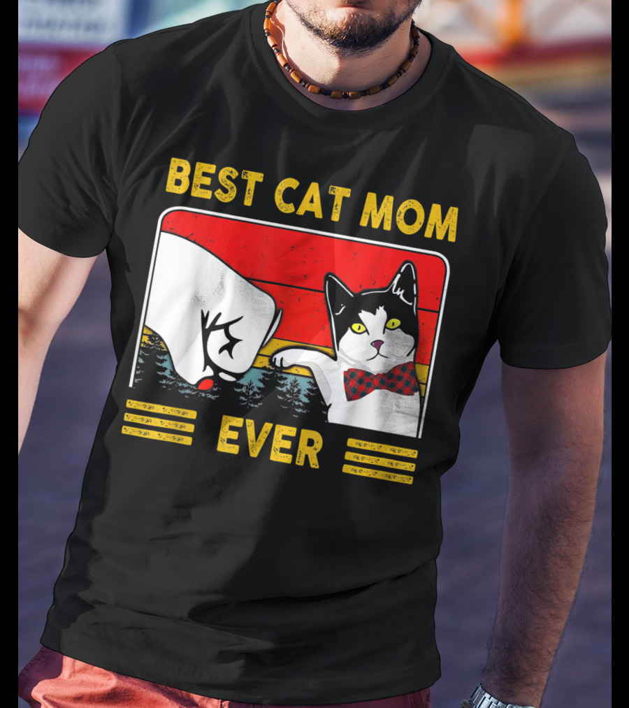 BEST CAT MOM EVER Retro Vintage Cat With Fist Bump And Bow Tie T-Shirt