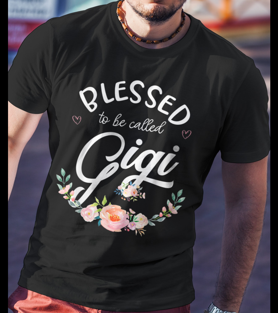 Blessed To Be Called Gigi Floral Grandma T-Shirt