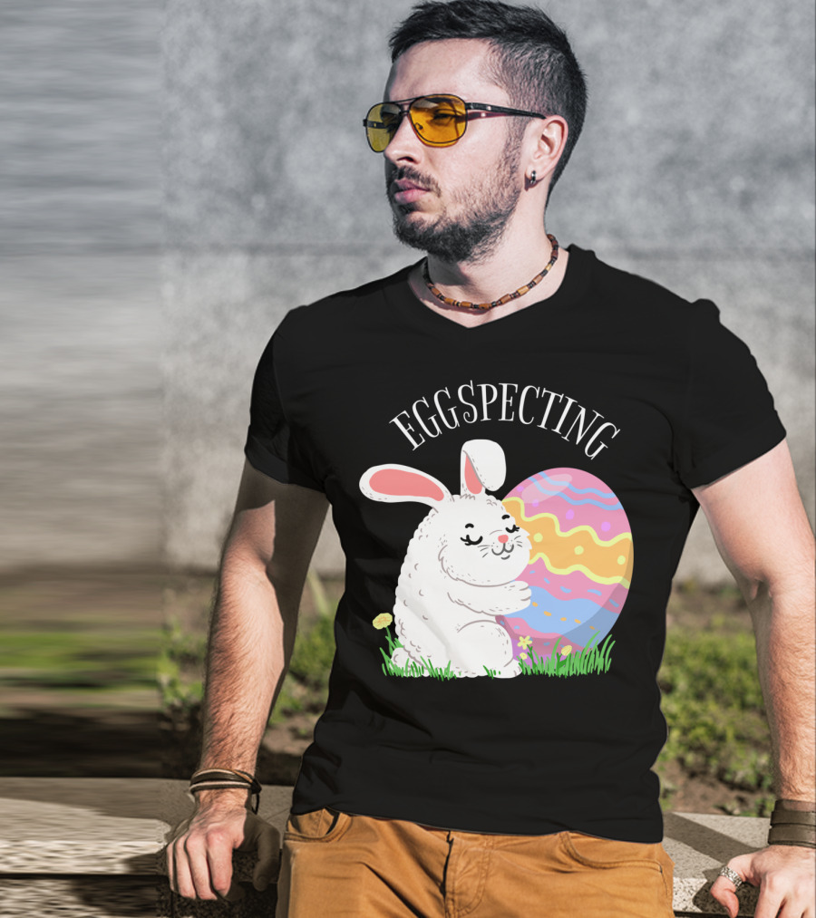 Eggspecting Easter Bunny Hugging Colorful Egg Pregnancy Announcement T-Shirt