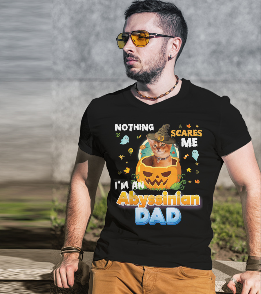 Nothing Scares Me I'm An Abyssinian Cat Dad Halloween Pumpkin Ghosts Hat T-Shirt