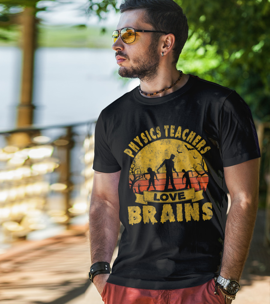Physics Teachers Love Brains Halloween Zombie Sunset Bats T-Shirt