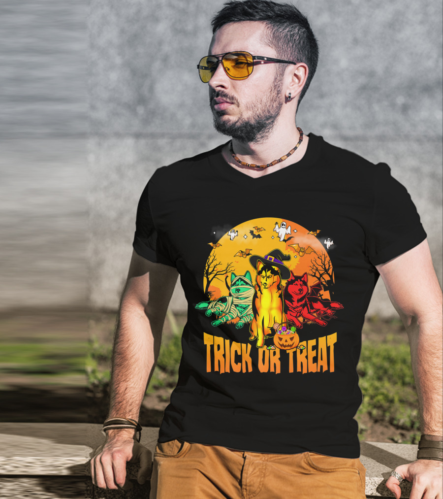 Trick Or Treat Siberian Husky Halloween Ghosts Pumpkins And Bats T-Shirt