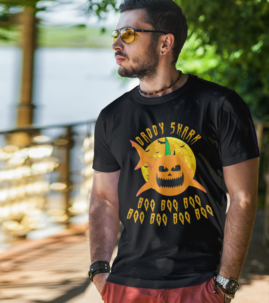 Daddy Shark Halloween Boo Boo Pumpkin Moon T-Shirt