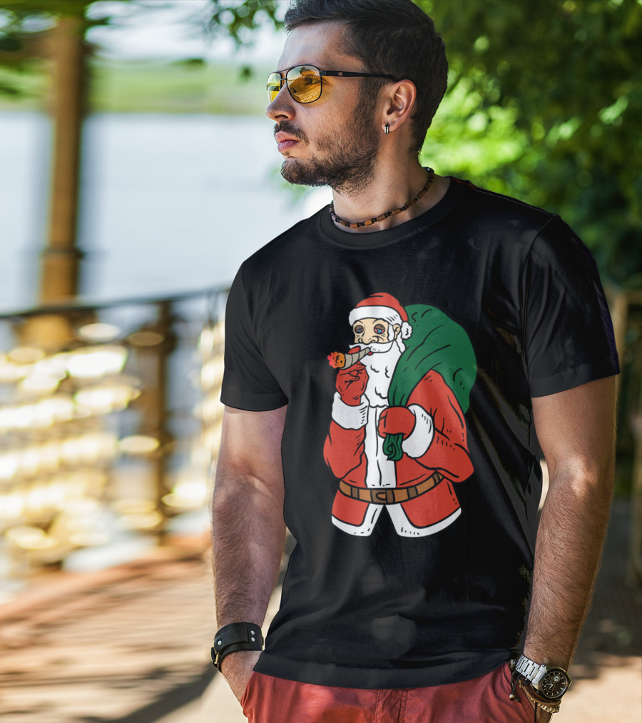 Santa Claus Smoking Weed Cannabis Marijuana Carrying Bag T-Shirt