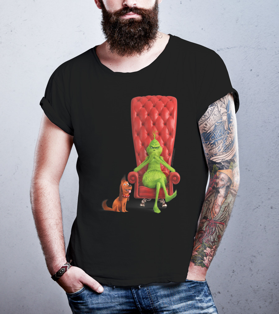 Dr Seuss The Grinch And Max On Red Tufted Chair T-Shirt