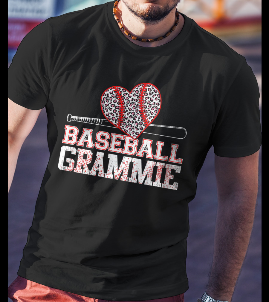 Baseball Grammie Leopard Heart Softball Player T-Shirt