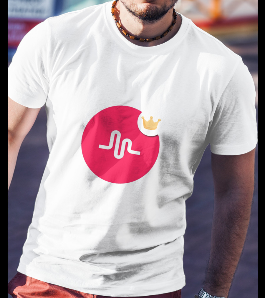 Tate McRae Musical.ly Logo Crown T-Shirt