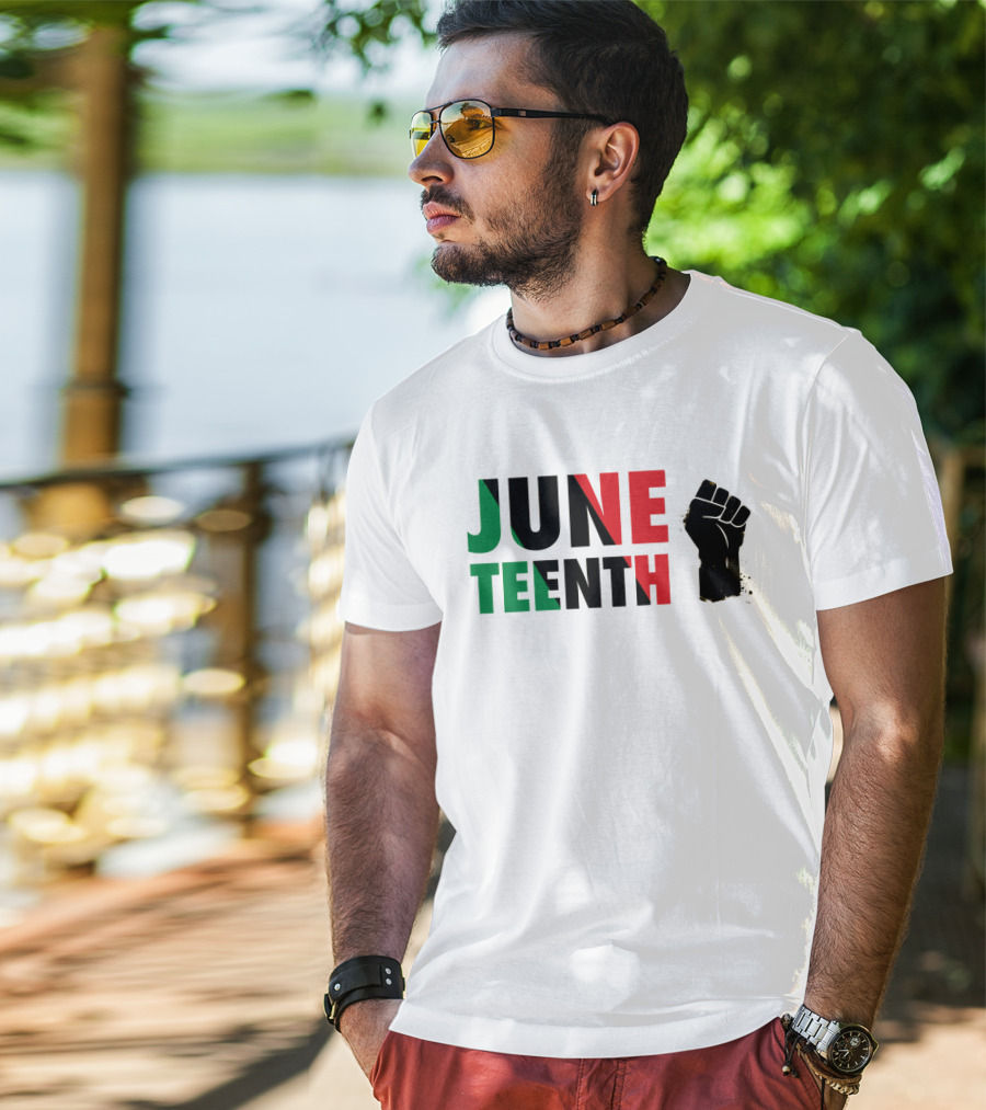 Juneteenth Black Power Fist Red Green T-Shirt