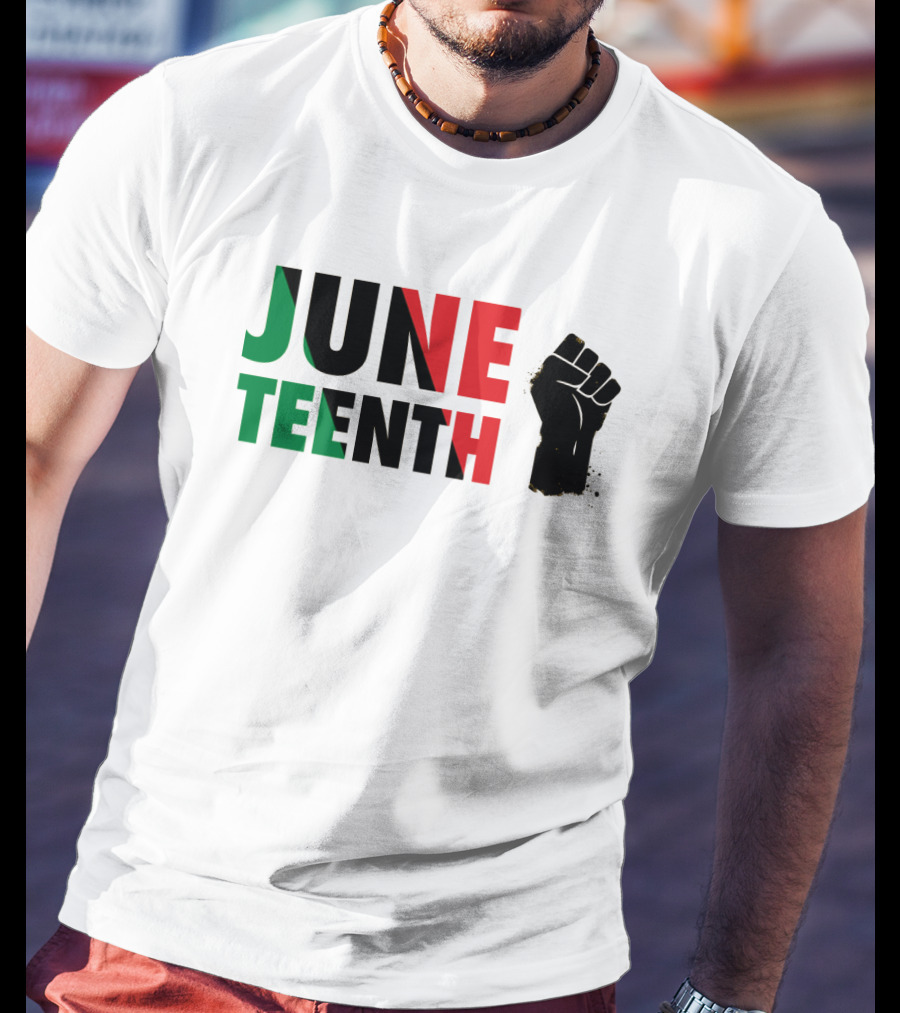 Juneteenth Black Power Fist Red Green T-Shirt