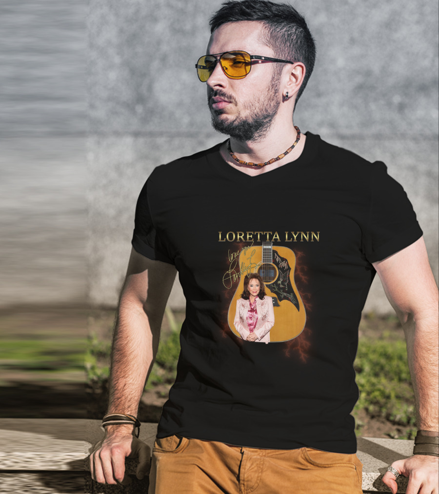 LORETTA LYNN Signature Guitar Country Music T-Shirt