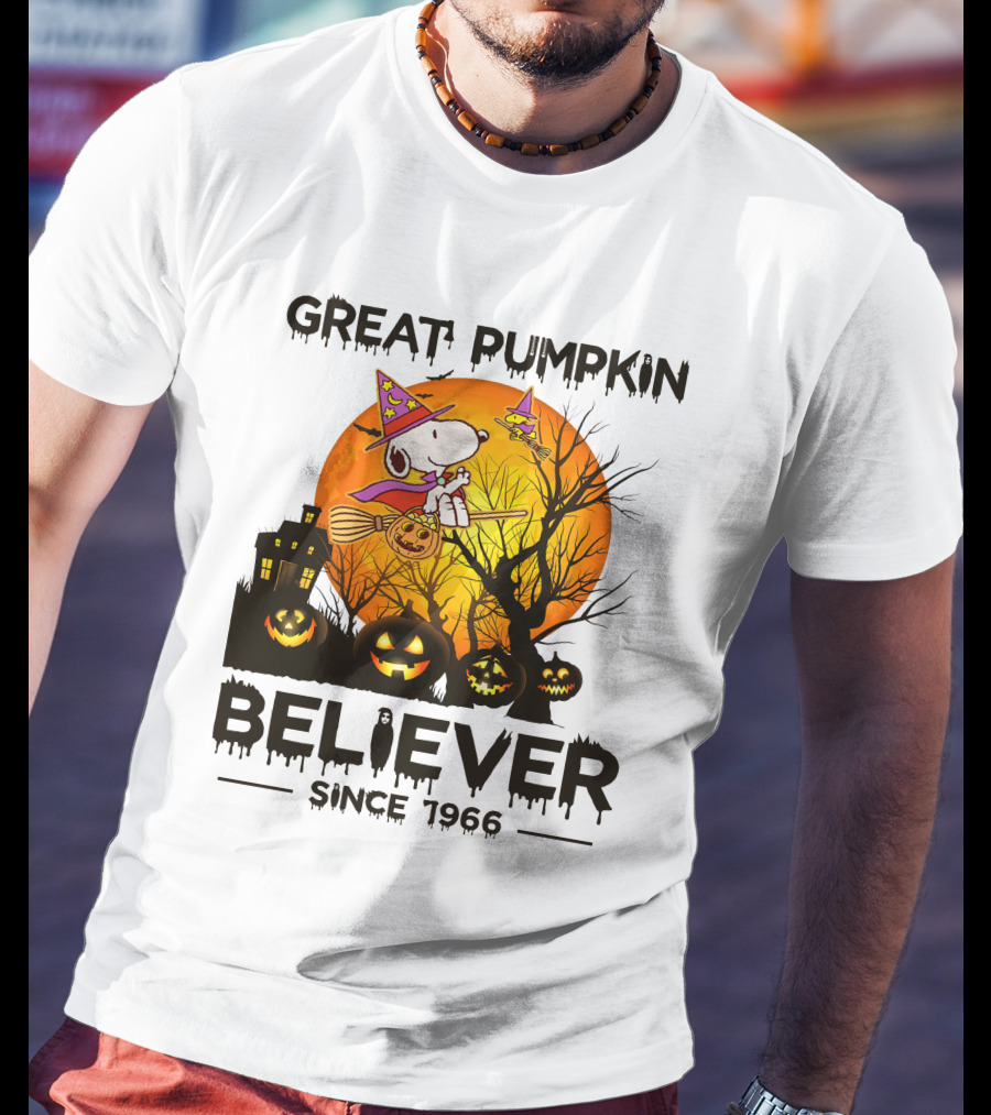 Great Pumpkin Believer Since 1966 Snoopy Halloween Scene T-Shirt