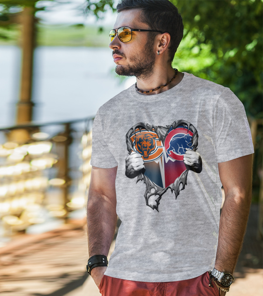 Xatt008 Chicago Bears And Cubs Heart T-Shirt