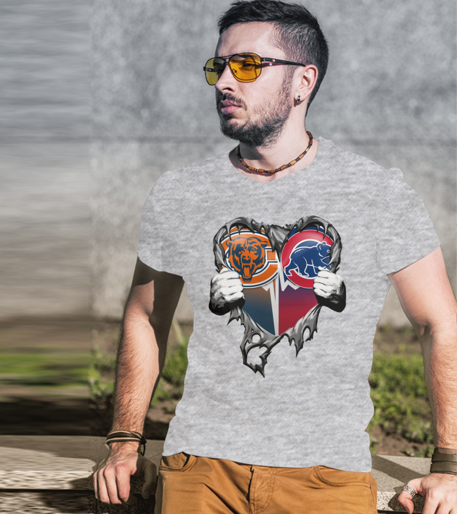 Xatt008 Chicago Bears And Cubs Heart T-Shirt