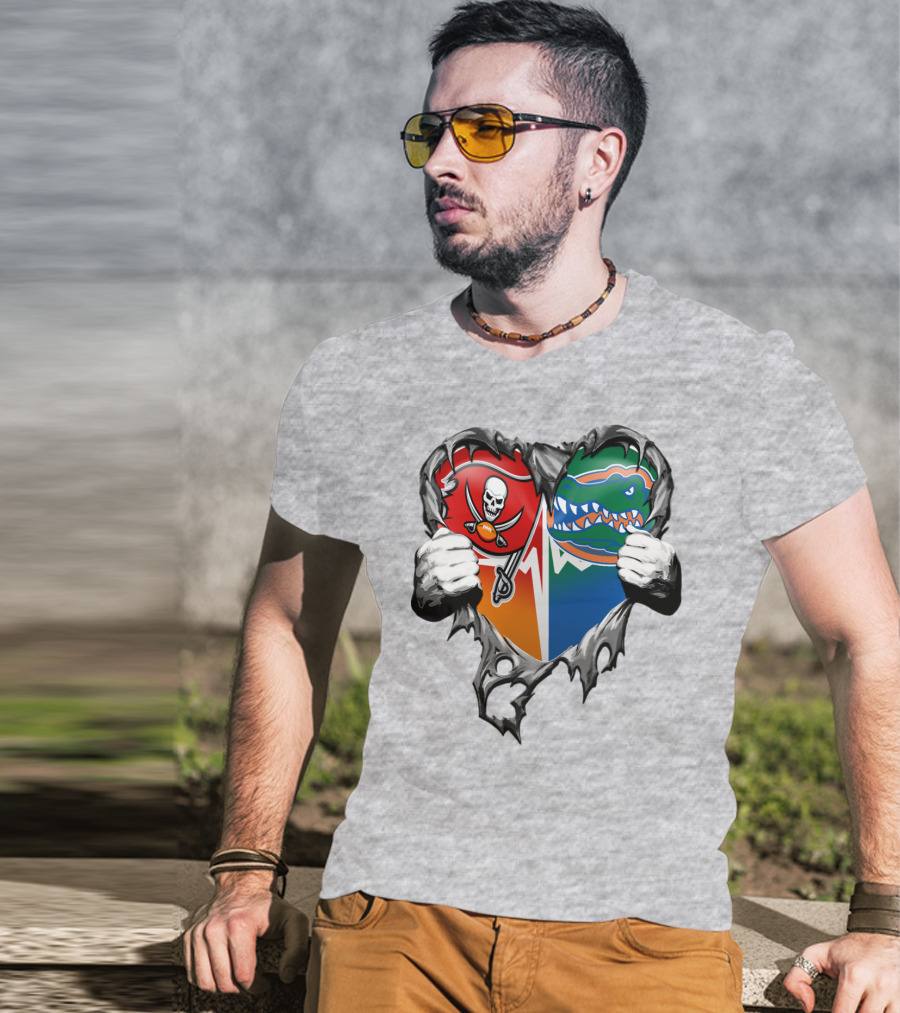 Tampa Bay Buccaneers Florida Gators Torn Heart T-Shirt