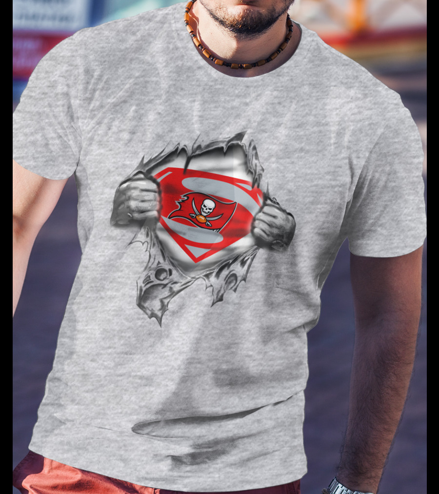 Superman Tampa Bay Buccaneers Logo Fusion T-Shirt
