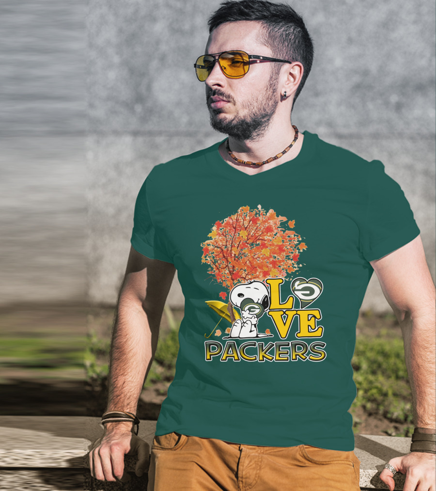 Love Packers Snoopy Green Bay Packers Autumn Tree T-Shirt