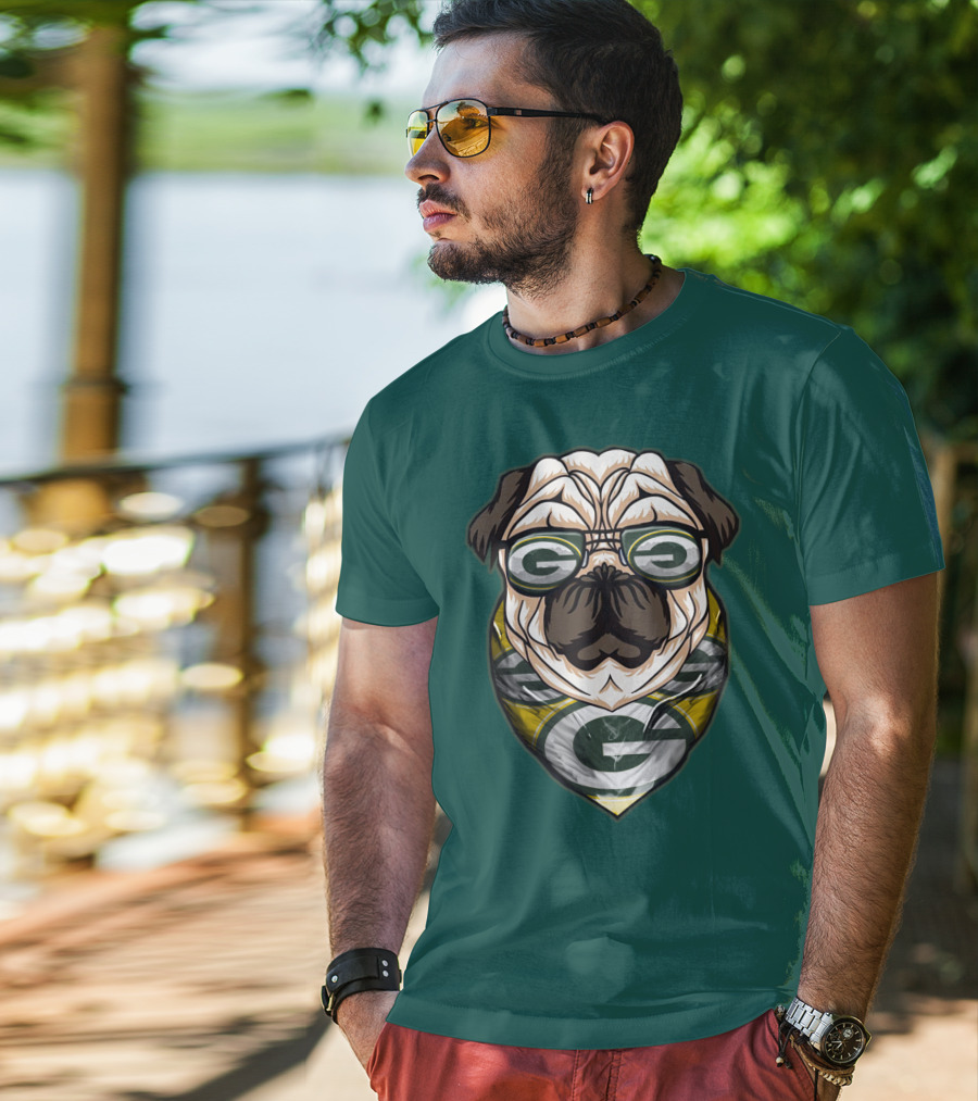 Green Bay Packers Pet Lover Pug Dog Football T-Shirt