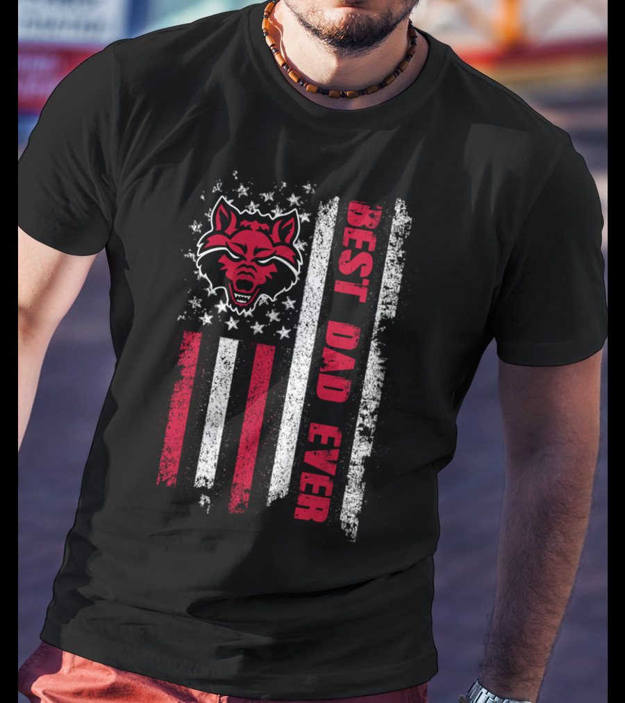 Wolf Best Dad Ever American Flag T-Shirt