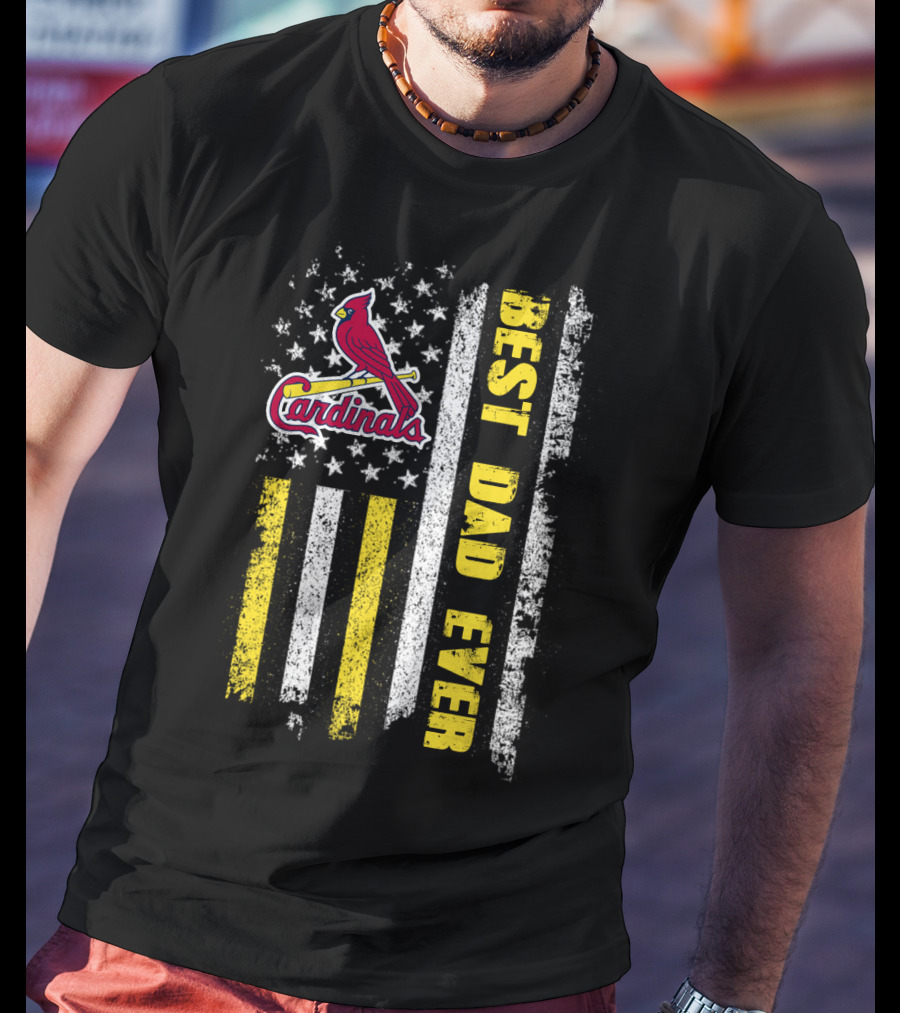 Cardinals Best Dad Ever Flag Evd 103 T-Shirt