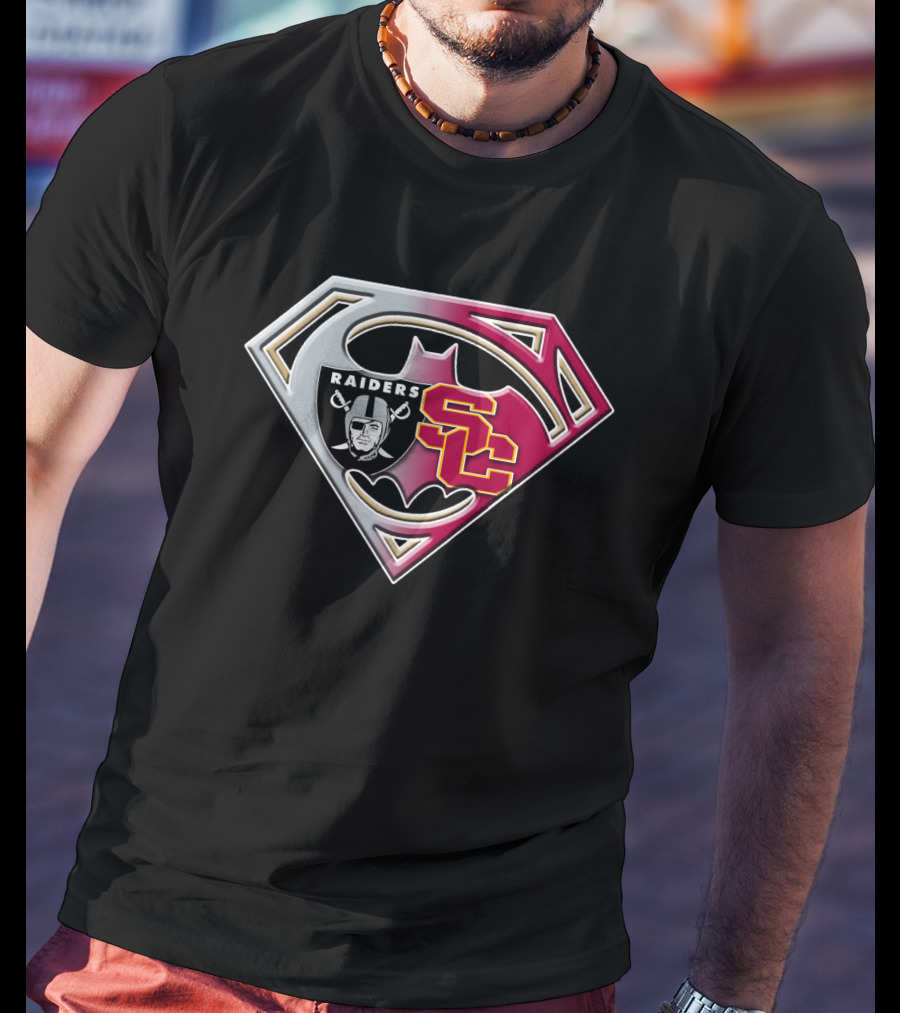 Raiders Sc Batman Superman Mashup Bat 099 T-Shirt