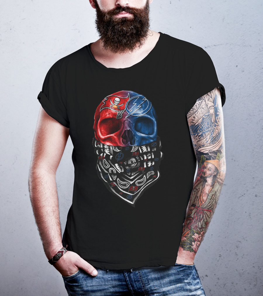 Buccaneers And Lightning Skull Bandana T-Shirt