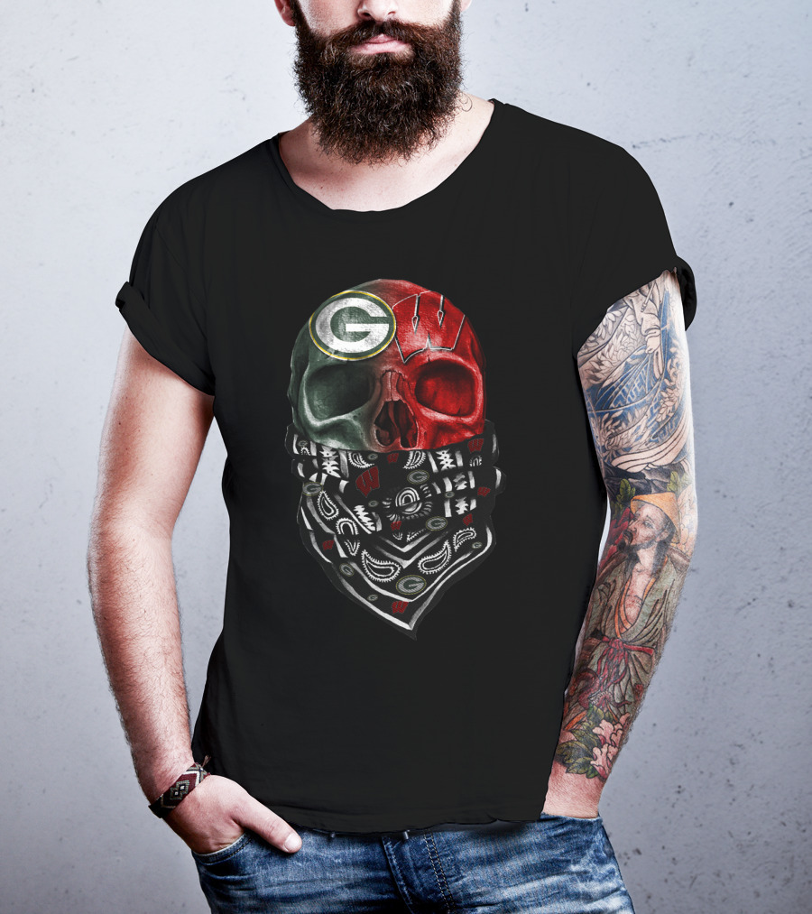 Green Bay Packers Wisconsin Badgers Skull Bandana T-Shirt