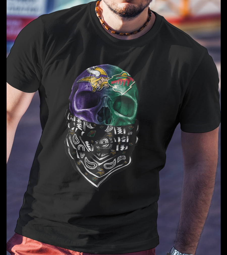 Minnesota Vikings Wild Skull Bandana T-Shirt