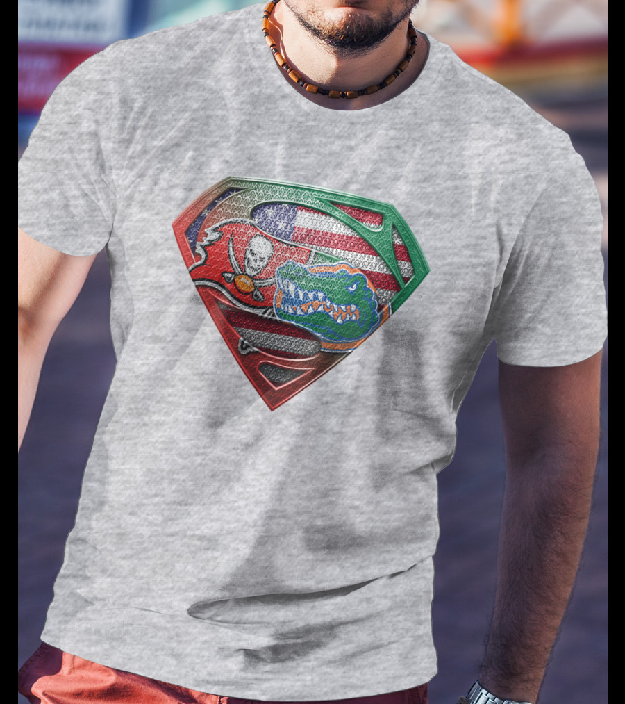 Superman Logo Tampa Bay Buccaneers Florida Gators American Flag T-Shirt