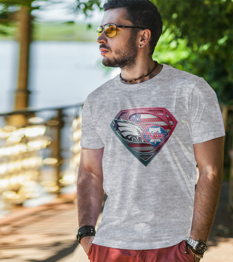 Philadelphia Eagles Phillies Super Logo American Flag - T-Shirt
