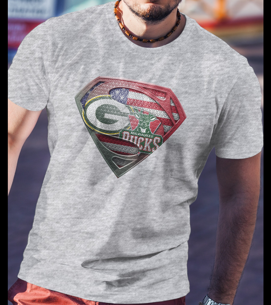 Green Bay Milwaukee Bucks Superman American Flag T-Shirt