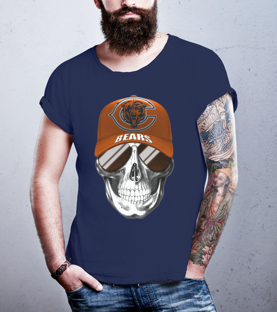 Chicago Bears Skull Cap With Logo And Sunglasses T-Shirt