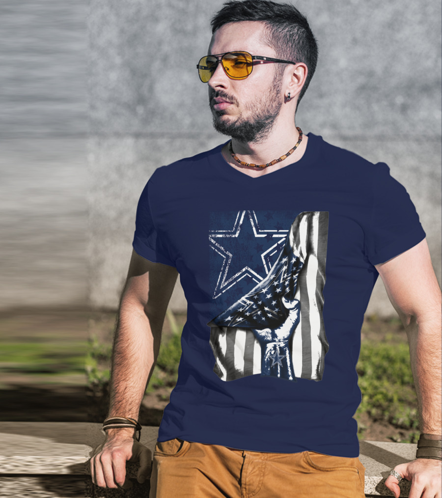 Dallas Cowboys Star Fist With American Flag T-Shirt