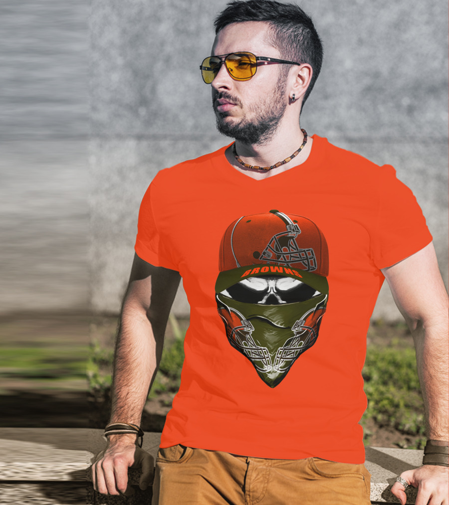 Cleveland Browns Helmet Cap And Bandana Combo T-Shirt
