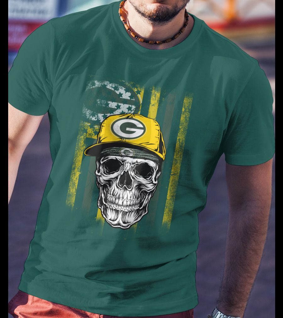 Green Bay Packers Skull With Cap And Distressed Flag T-Shirt