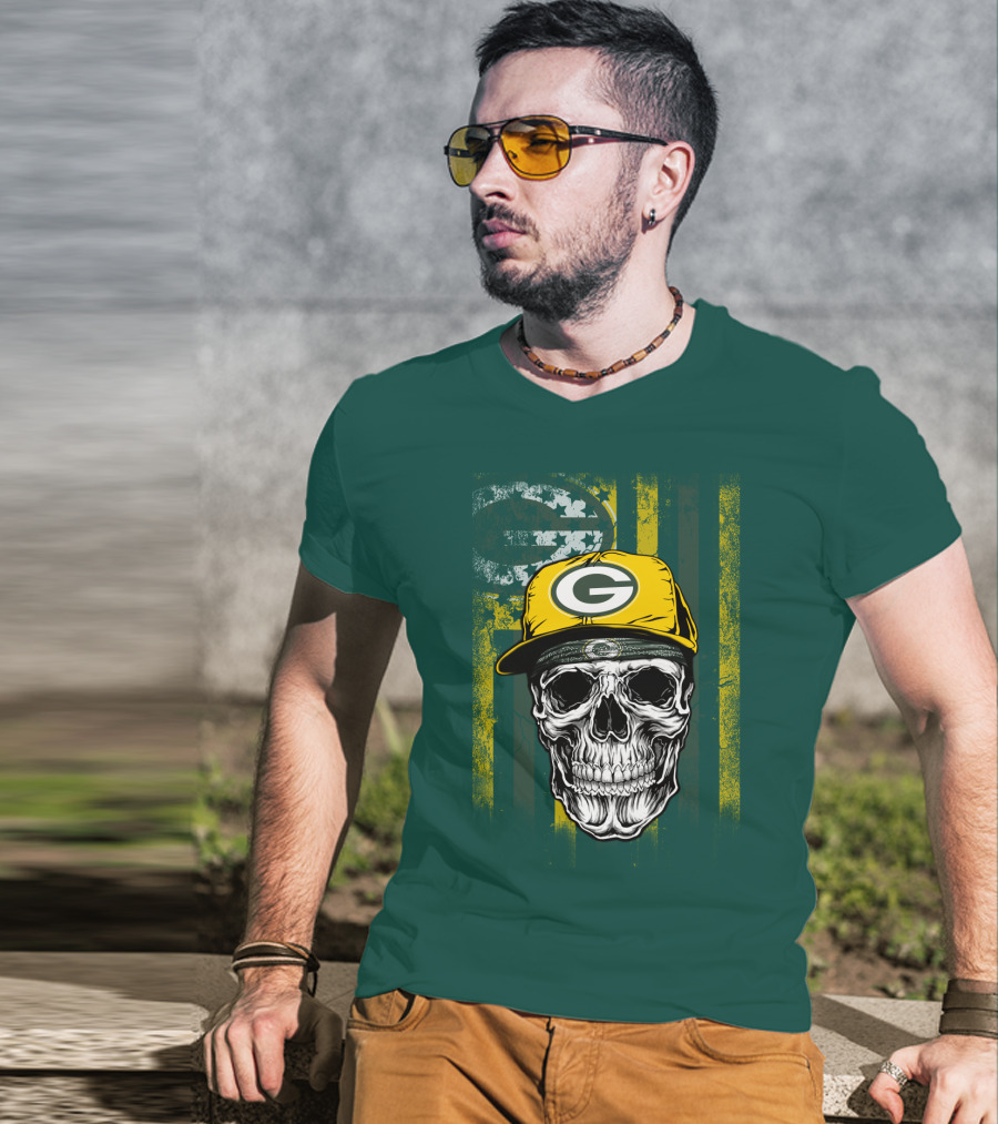 Green Bay Packers Skull With Cap And Distressed Flag T-Shirt