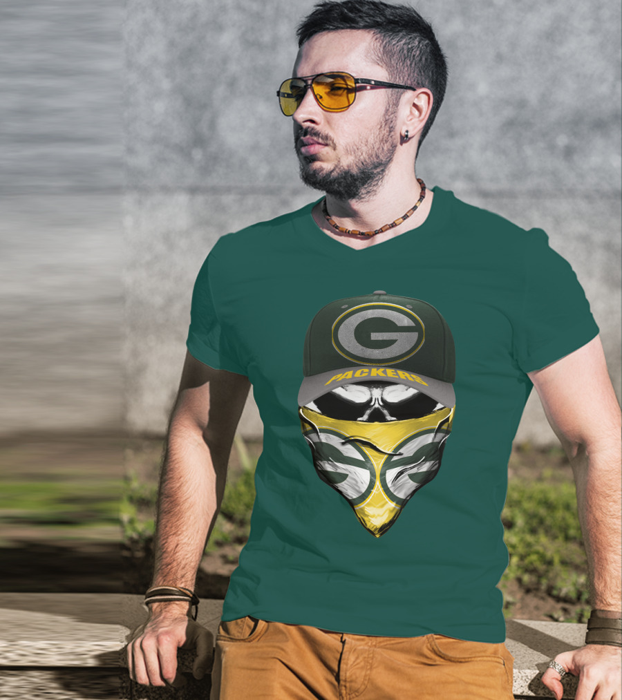 Green Bay Packers G Cap And Bandana Face Skull T-Shirt