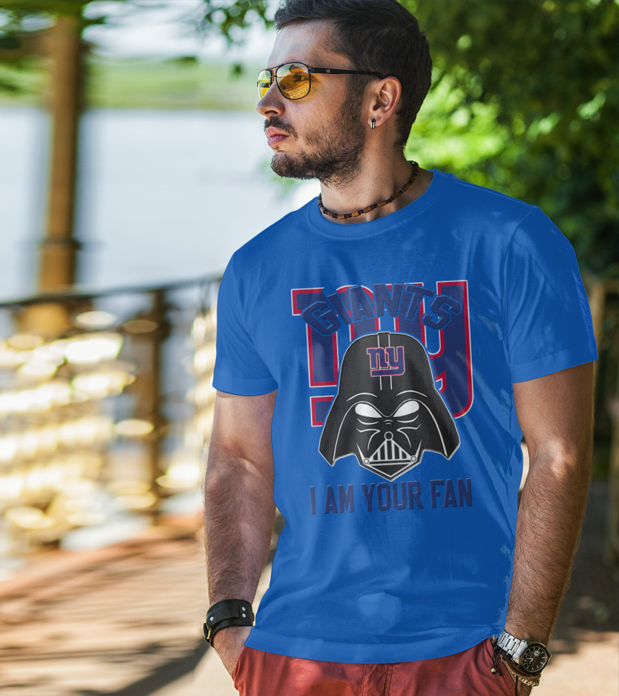 Giants Ny I Am Your Fan Darth Vader Helmet T-Shirt