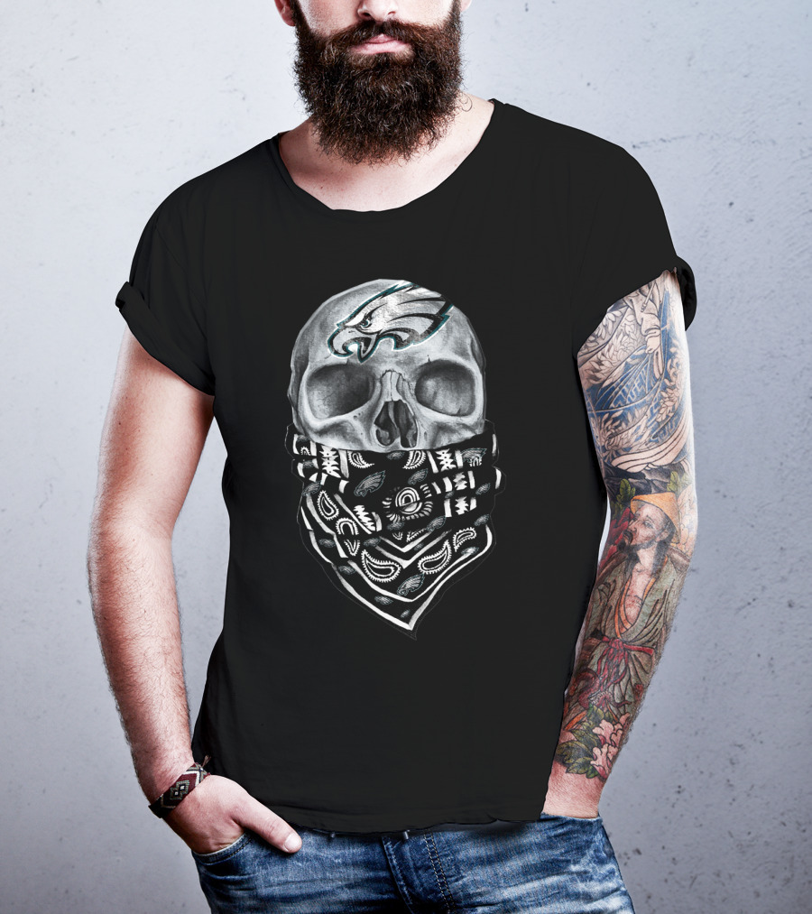 Philadelphia Eagles Skull Bandana T-Shirt