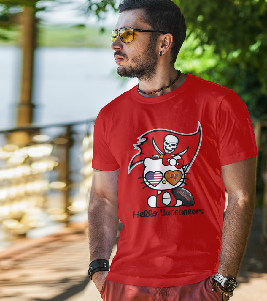Hello Buccaneers Tampa Bay Buccaneers Football Skull Flag Kitty T-Shirt