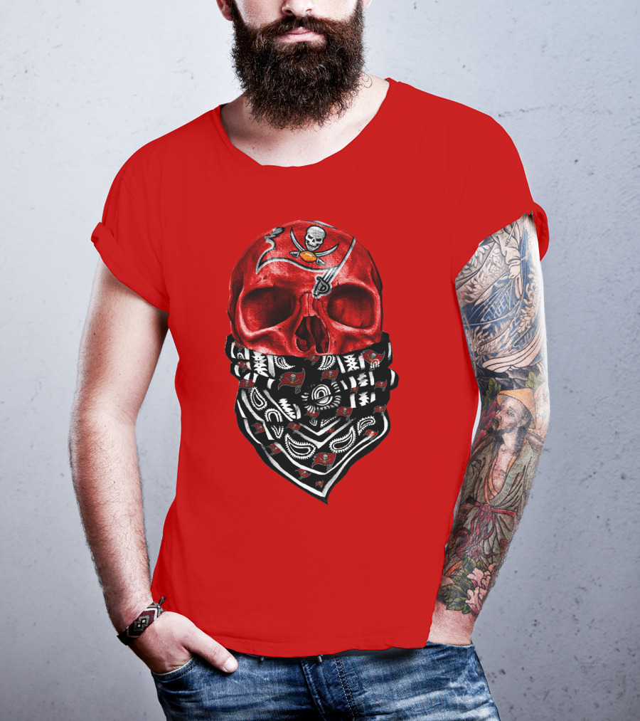 Tampa Bay Buccaneers Skull Bandana T-Shirt