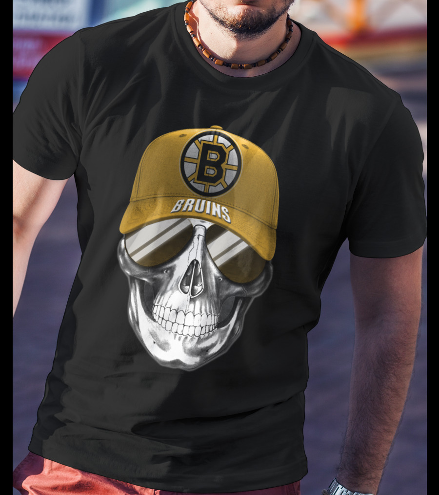 Boston Bruins Skull Cap With Hockey T-Shirt
