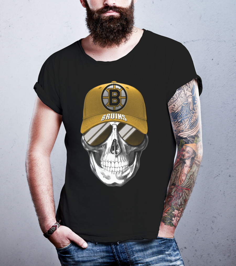 Boston Bruins Skull Cap With Hockey T-Shirt