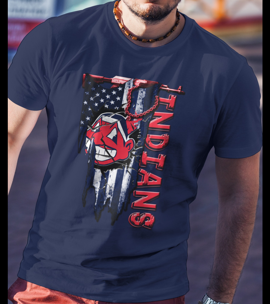 Cleveland Indians Vintage Chief Wahoo With American Flag And Red Chain T-Shirt