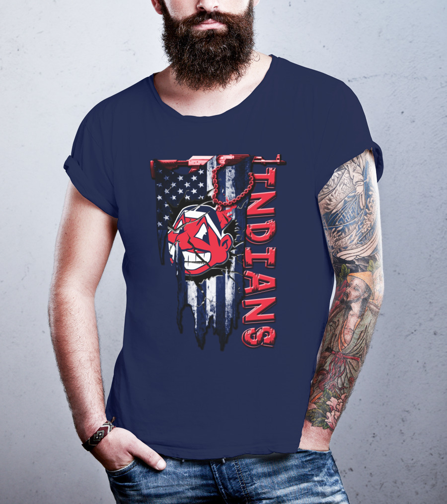 Cleveland Indians Vintage Chief Wahoo With American Flag And Red Chain T-Shirt