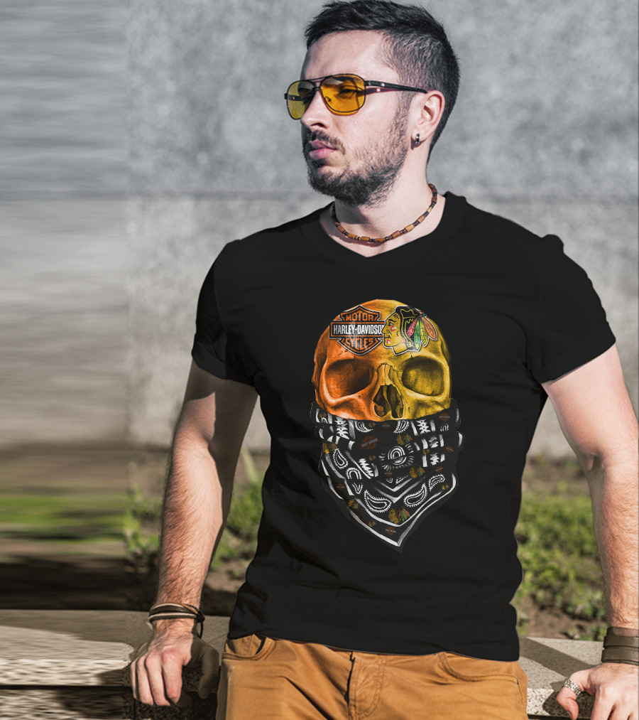 Harley Davidson Motorcycles Skull With Blackhawks Bandana T-Shirt